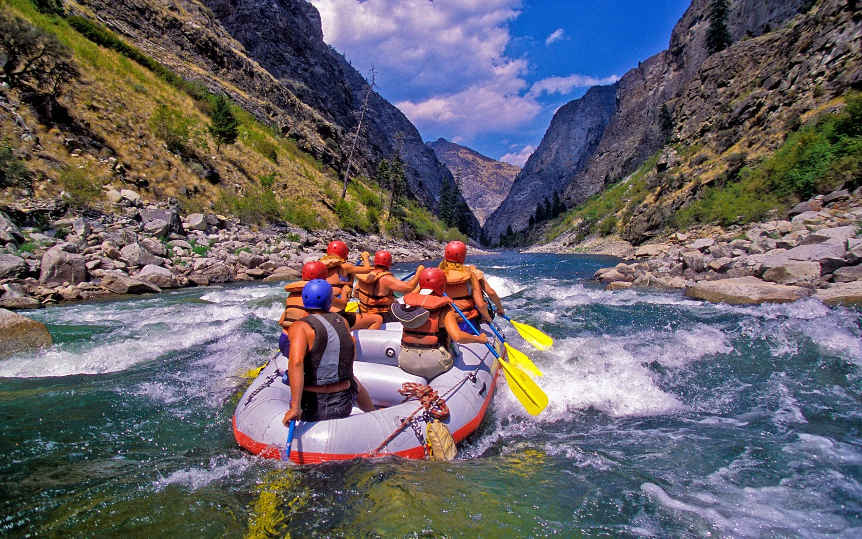 River Rafting Kullu