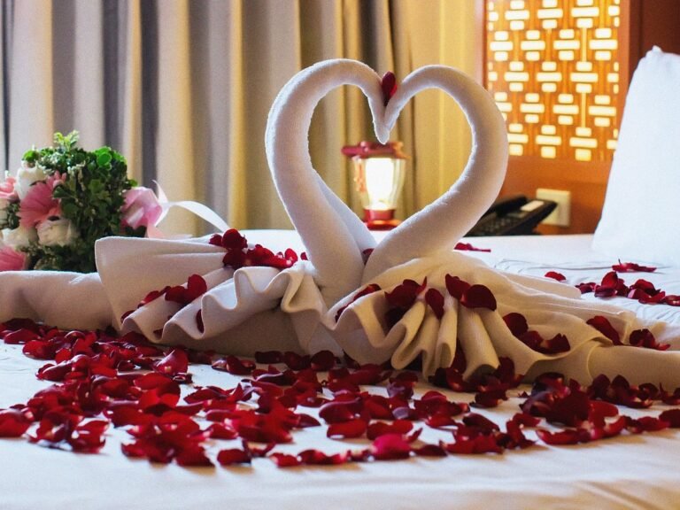 Honeymoon Inclusions